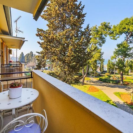 Premium Apartment Peschiera Porec Exterior photo